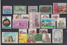 Lot De Vieux Timbres Oblitérés  Du Pakistan Années Variées - Pakistan