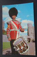 Windsor Castle - Sergeant Drummer, Coldstream Guards - Photo Precision, Huntington - Windsor Castle