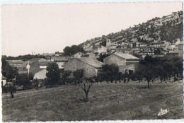 Cpsm..84..ROBION..VAUCLUSE..VUE GENERALE.. - Robion