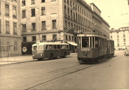 Lyon * Le Tramway N°7 & Autobus électrique Ancien * Tram * Photo Ancienne 10x15cm - Otros & Sin Clasificación