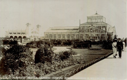 NORFOLK - GREAT YARMOUTH WINTER GARDENS SHOWING BEACH GARDENS AND WELLINGTON PIER RP  Nf820 - Great Yarmouth