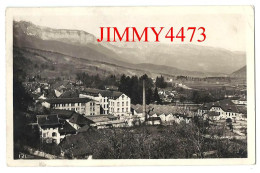 CPSM - FAVERGES En 1950 (Haute-Savoie) - Les Usines De Soieries - La Salle Des Fêtes - N° 2.873 - Edit. GIL - Faverges