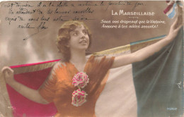 FANTAISIES - Une Femme Tenant Un Drapeau De La France - La Marseillaise - Colorisé - Carte Postale Ancienne - Femmes