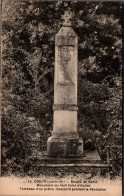 N°118342 -cpa Oudon -monument Du Petit Saint D'Oudon- - Oudon