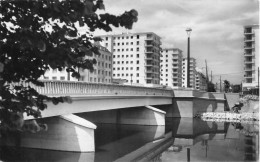 Caen * Immeubles Buildings * Le Pont Sur L'orne * Quartier Architecture - Caen