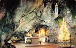 FRANCE - Lourdes - La Grotte Miraculeuse - Colorisé - Carte Postale - Lourdes