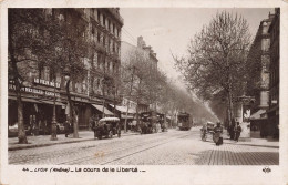 Lyon * 3ème * Le Cours De La Liberté * Tram Tramway - Lyon 3