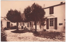 SAINT PIERRE D'OLERON  La Maison Des Aïeules - Saint-Pierre-d'Oleron