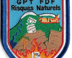 Ecusson SAPEURS POMPIERS BOUCHES DU RHONE 13 RISQUES NATURELS - Pompiers