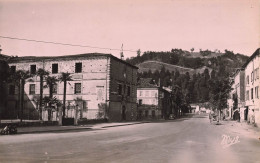 Moissac * Rue Et Collège Des Garçons * école - Moissac