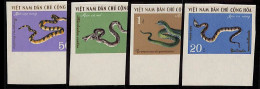 ZA0118b - VIETNAM - IMPERF Stamp Set - SNAKES   MNH - Serpenti