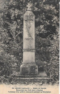 OUDON ( 44 ) - Monument Du Petit Saint D' Oudon - Oudon