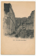 5 CPA - Les BAUX... (B Du R) - Un Coin Des Baux, Hôtel Des Porcelets, Tour De Brau, Poterne, Tour Sarrazine Et Château - Les-Baux-de-Provence