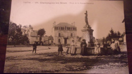 15 CHAMPAGNAC LES MINES PLACE DE LA GRANDE FONTAINE - Other & Unclassified