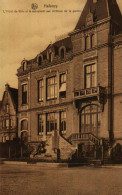 HALANZY - L'Hotel De Ville Et Le Monument Aux Victimes De La Guerre - Aubange