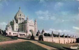 FRANCE - Lisieux - La Basilique - Colorisé - Carte Postale Ancienne - Lisieux