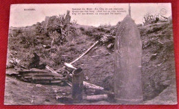 KEMMEL    -  Militaria  - Kruin Van Den Berg (een Hol En Zijn Inhoud)  -  Sommet Du Mont ,Un Trou Et Son Contenu) - 1923 - Heuvelland