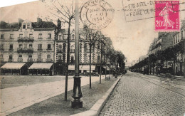 FRANCE - Rennes - Place De La Gare Et Avenue? - Carte Postale Ancienne - Rennes