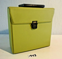 C113 Petit Sac Ou Cartable Vintage Vert - Vinyles - Non Classés