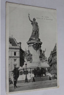 Paris Statue De La Republique - Statues