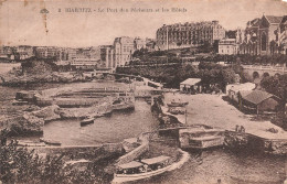 FRANCE - Biarritz - Le Port Des Pêcheurs Et Les Hôtels - Animé  - Carte Postale Ancienne - Biarritz