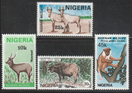 NIGERIA - N°439/42 ** (1984) Animaux - Nigeria (1961-...)