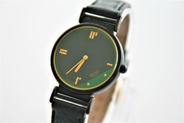 Watches : SEIKO -  Nr. : 5P30 6A00-T - Original  - Running - Excelent Condition - Relojes Modernos