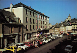 Laguiole * Place * Le Grand Hôtel AUGUY - Laguiole