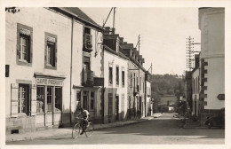 La Gacilly * La Rue Neuve * Café PREHART - La Gacilly