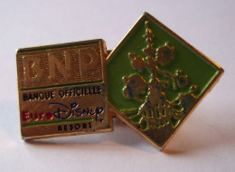 PINS PIN  Banque BNP EURO DISNEY - Banks