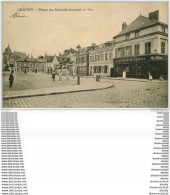 02 CHAUNY. Place Du Marché Couvert 1918. A La Ville De Chauny Et Tapissier - Chauny