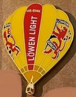 BALLON A AIR CHAUD  - MONTGOLFIERE - BIERE - BIER - BIRRA - BEER - LÖWEN LIGHT - LION - EGF - N°85 / 100  -   (33) - Mongolfiere