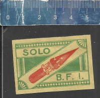 SOLO BFI (OLD WRITING PEN - PLUME A ÉCRIRE - OUDE SCHRIJFPEN - OLD VINTAGE CZECHOSLOVAKIAN MATCHBOX LABEL - Boites D'allumettes - Etiquettes