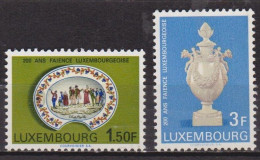 Artisanat - Faiencerie - LUXEMBOURG - Plat à Barbe - Vase D'apparat - N°  704-705 ** - 1967 - Gebraucht