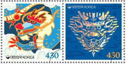SOUTH KOREA 2024 New Year's Greeting,Zodiac,Dragon,Unsual,Silver Foil,Odd, 2 Stamps MNH (**) - Korea (Süd-)