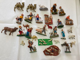 LOTTO N.29 STATUINE PRESEPE NATALE VARIE-ANIMALI-PASTA-CARTAPESTA- RESINA. - Andere & Zonder Classificatie