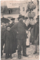 CPA De TOURS - Les Petits Métiers De La Rue - Marchand D'abat-jour. - Tours