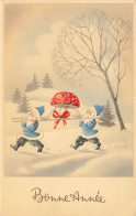 Lutins Père Noel Portant Un Champignon * CPA Illustrateur * Mushroom Champignons Leprechaun Lutin * Chaise à Porteurs - Funghi