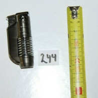 C244 Ancien Briquet - Vintage - Ludique 4 - Other & Unclassified