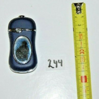 C244 Ancien Briquet - Vintage - Ludique 6 - Andere & Zonder Classificatie