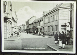 DDR: AK Von Oschersleben Mit Berliner Straße Vom 19.7.59 Mit 12 Pf W. Pieck Knr: 323 - Oschersleben