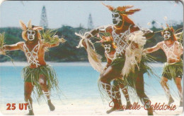 NUEVA CALEDONIA. NC-106. Danseurs De Wapan - Ile Des Pins. 2003. (021) - Nieuw-Caledonië