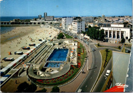 29-11-2023 (3 V 45) France - Piscine Et Casino Aux Sables D'Olonne - Casinos