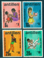 1970 Mother,child,piggy Bank,judoka,games,Netherlands Antilles,Mi.224,MNH - Altri & Non Classificati