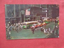 Crossroads Of The World Fifth Avenue  42 Nd Street.   - New York > New York City >  Ref 6260 - Manhattan