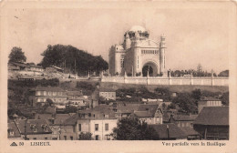 FRANCE - Lisieux - Vue Partielle Vers La Basilique - Cartes Postales Ancienne - Lisieux