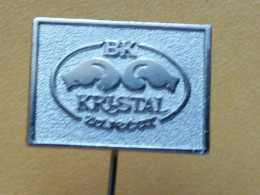 Badge Z-52-1 - BOX, BOXE, BOXING CLUB KRISTAL ZAJECAR, SERBIA - Boxing