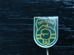 Badge Z-52-1 - BOX, BOXE, BOXING CLUB TOPLICANIN, SERBIA - Boksen