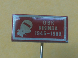 Badge Z-52-2 - BOX, BOXE, BOXING,,- BOXING CLUB KIKINDA, SERBIA - Boxe