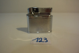C123 Ancien Briquet - Briquet De Table - Bonheim .. ? - Collector - Vintage - Sonstige & Ohne Zuordnung